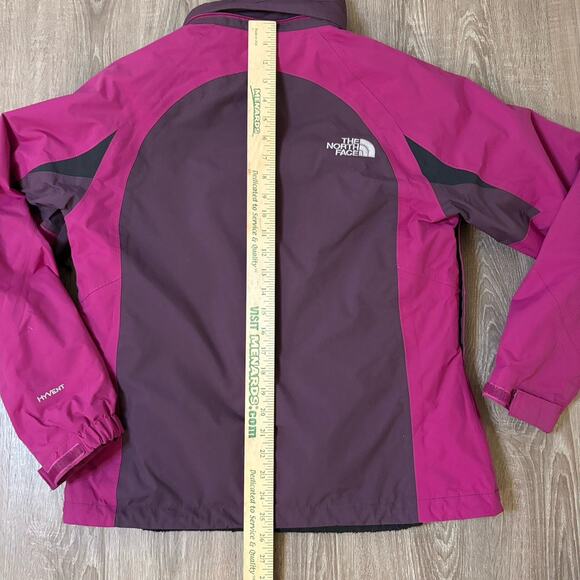 The North Face Women’s 3-in-1 HyVent Jacket Plum Magenta Waterproof Sz M No Hood - Picture 10 of 11